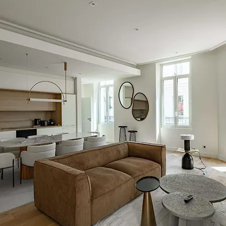 Superbe 120m2 Au Coeur De 칸느